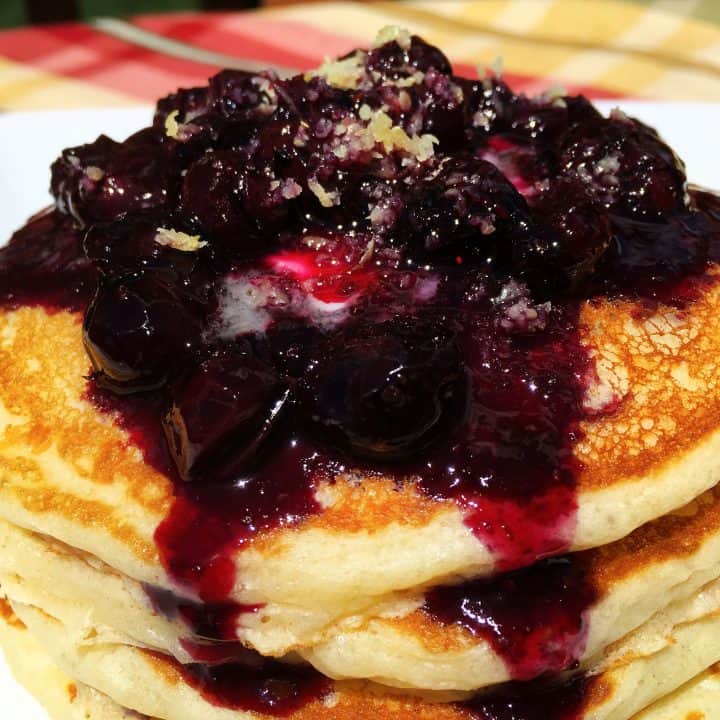 Blueberry buttermilk pancakes | Norine's Nest