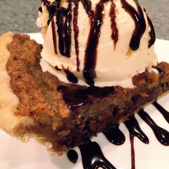 Chocolat Chip Cookie Pie | Norine's Nest