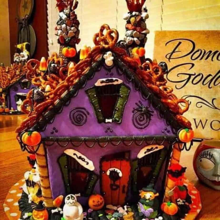 Haunted Gingerbread House Norine's Nest