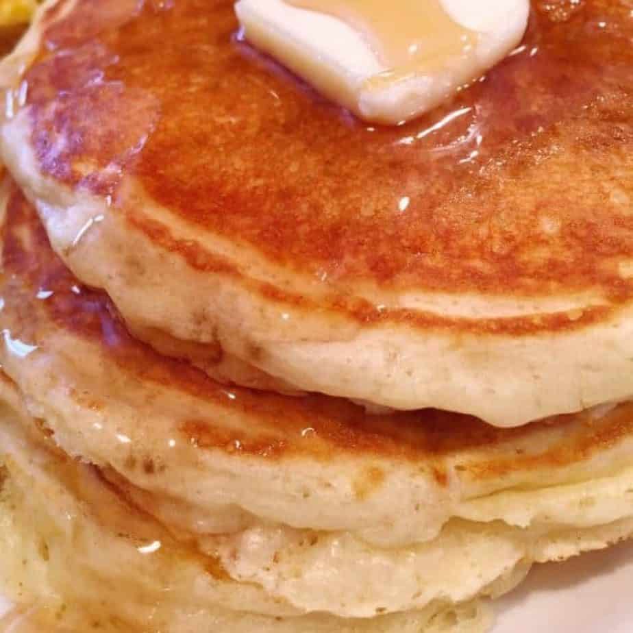 Classic Buttermilk pancakes | Norine's Nest