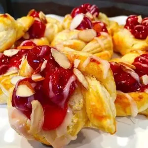 Cherry Cheese Cake Knots