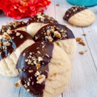 Chocolate Dipped Sugar Cookies | Norine's Nest