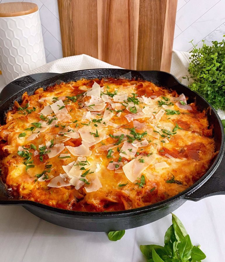 https://www.norinesnest.com/wp-content/uploads/2022/08/Skillet-Lasagna-2022-19-scaled-e1661809791833.jpg