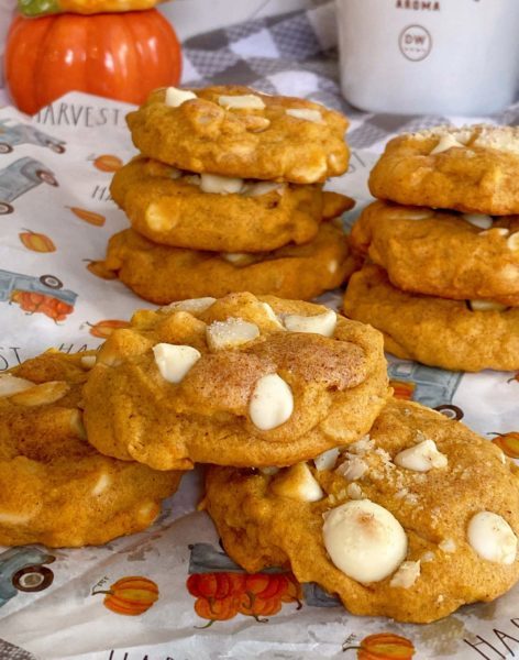 Pumpkin White Chocolate Chip Macademia Nut Cookies 2022 | Norine's Nest