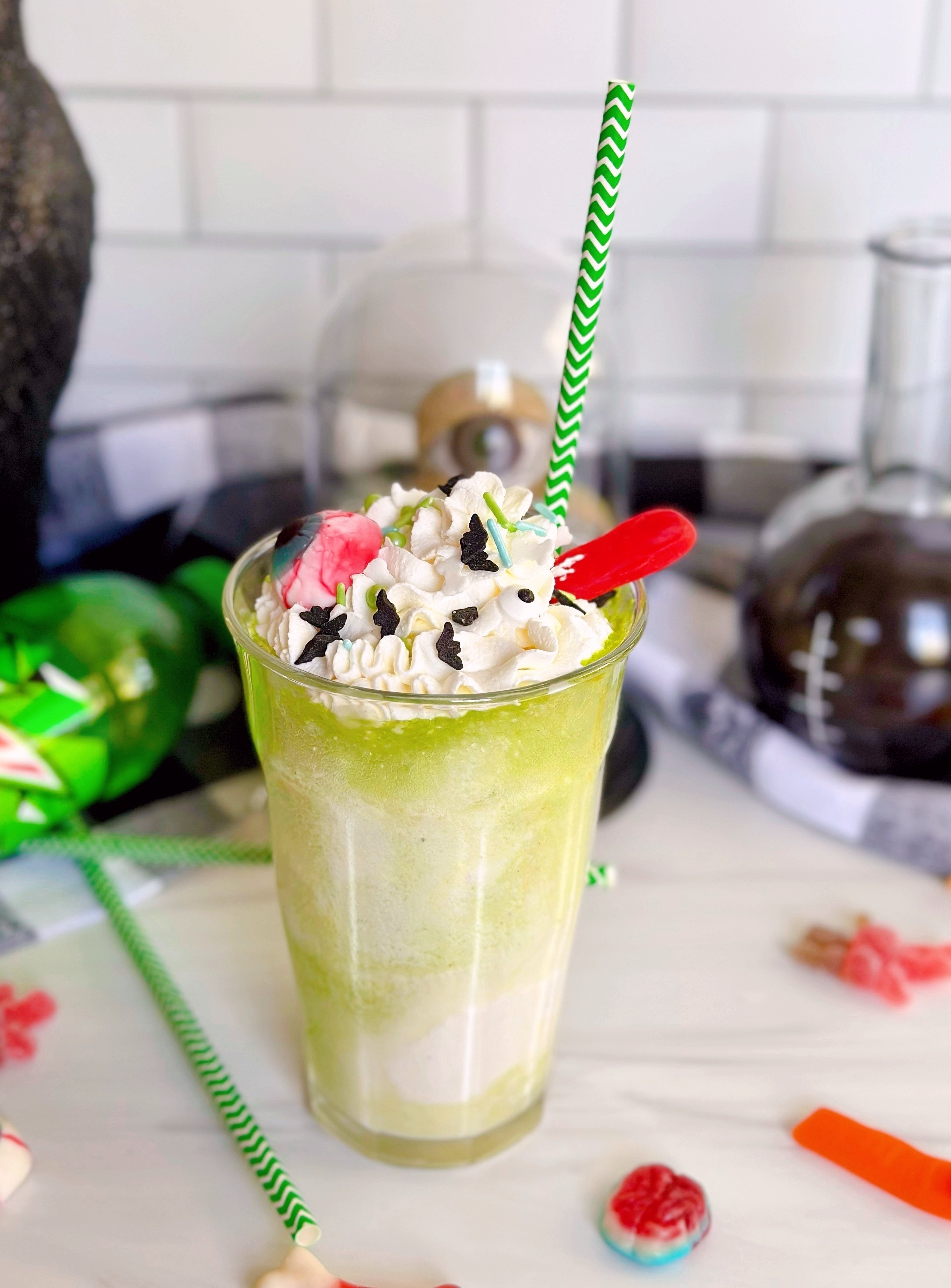 Spooky Mountain Dew Ice Cream Float | Norine's Nest