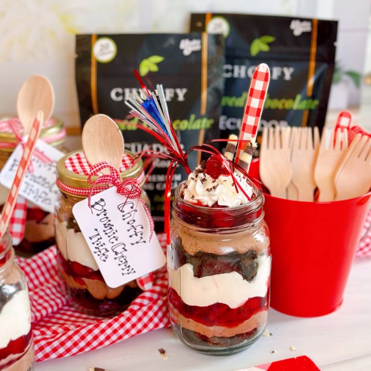 Choffy Cherry Brownie Trifle in individual mason jars.