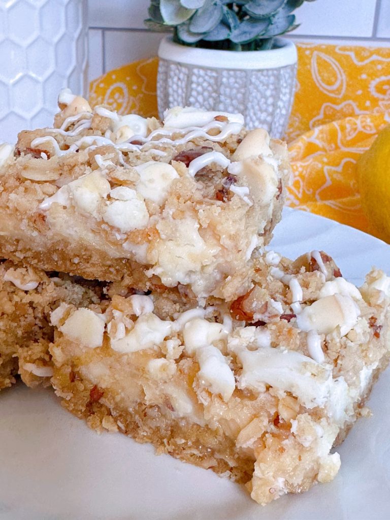 Close-up photo of lemon streusel bars.