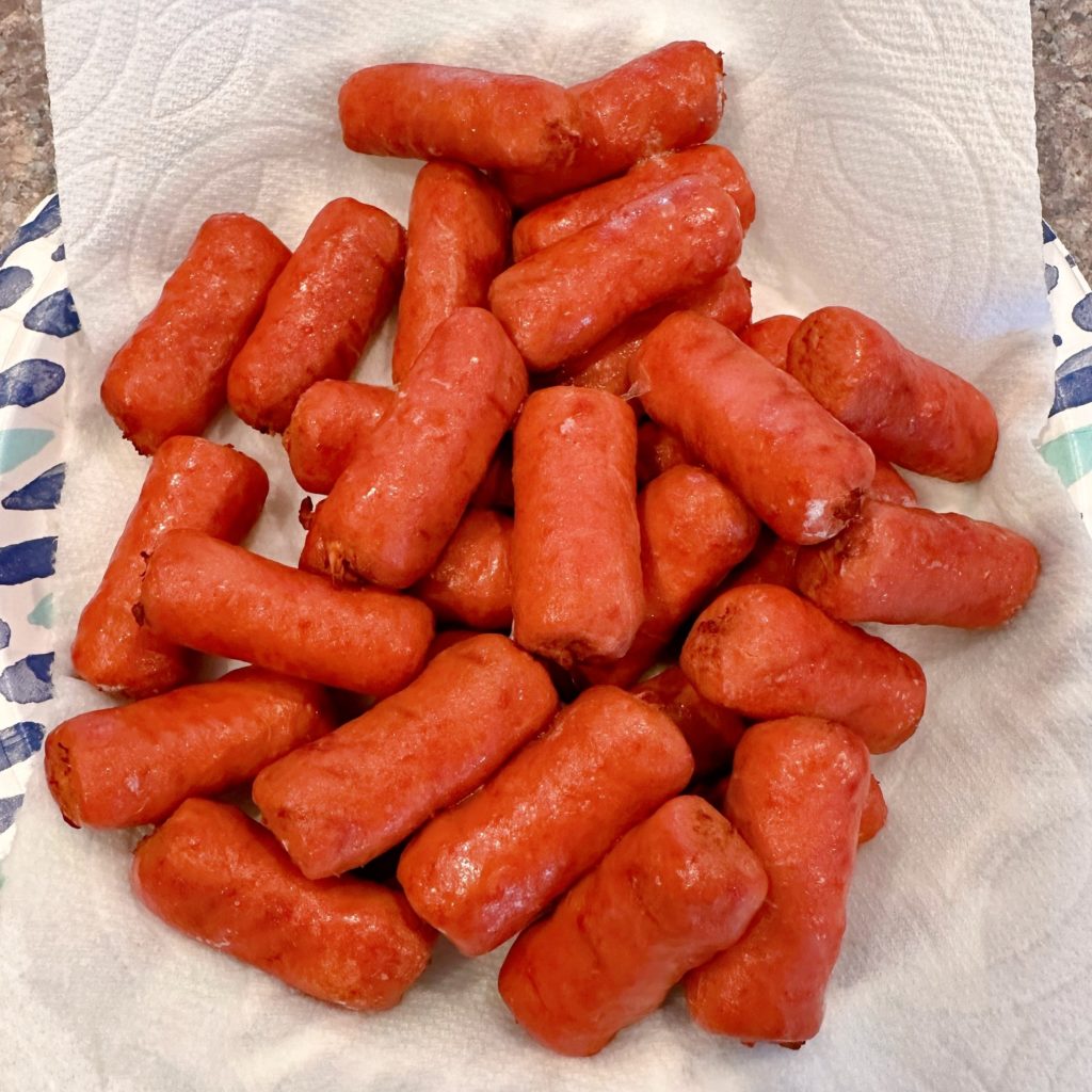 Lit'l smokies on a paper towel to drain.