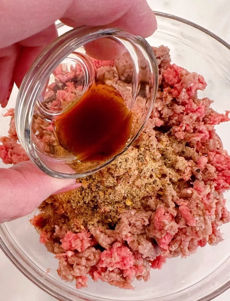 Ground beef, seasonings, and worcestershire sauce.