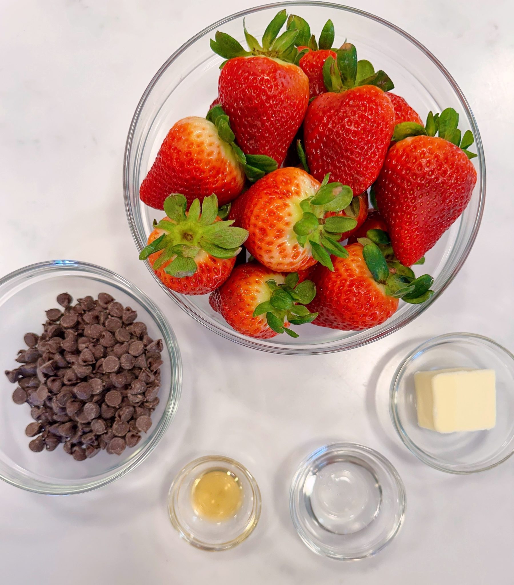 homemade chocolate covered strawberries for valentines day